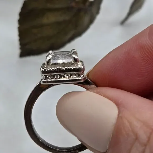 "5/$25" Silvertone CZ Pave Halo Square Solitaire Cocktail Ring Sz 6.25 - Picture 4 of 7